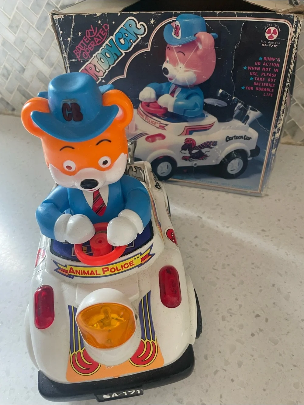 Vintage Cartoon Car Animal Police w/ Bear Plastic Battery Operated Toy W/ Box